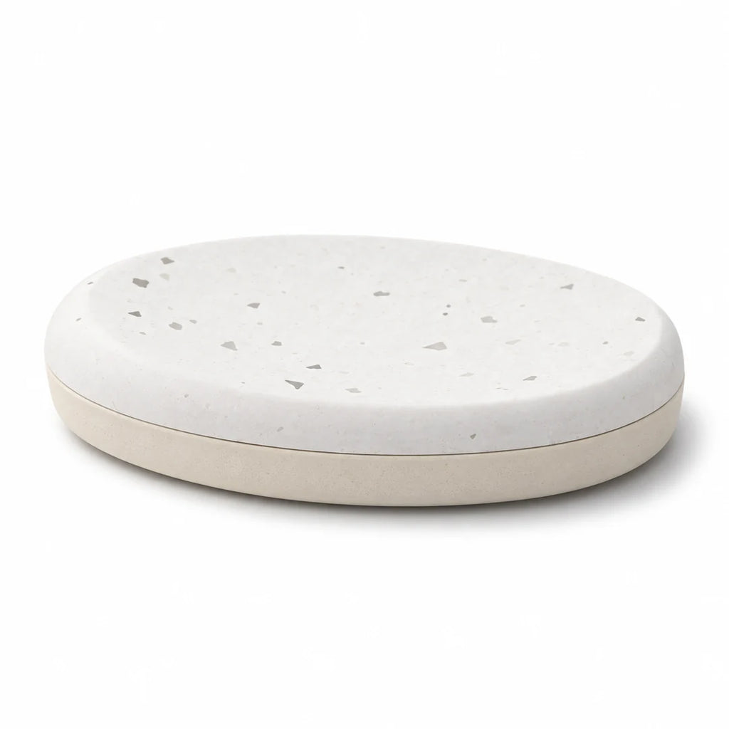 Porte-savon Terrazzo Fall V2 blanc cassé à petits éclats beige, sur socle beige